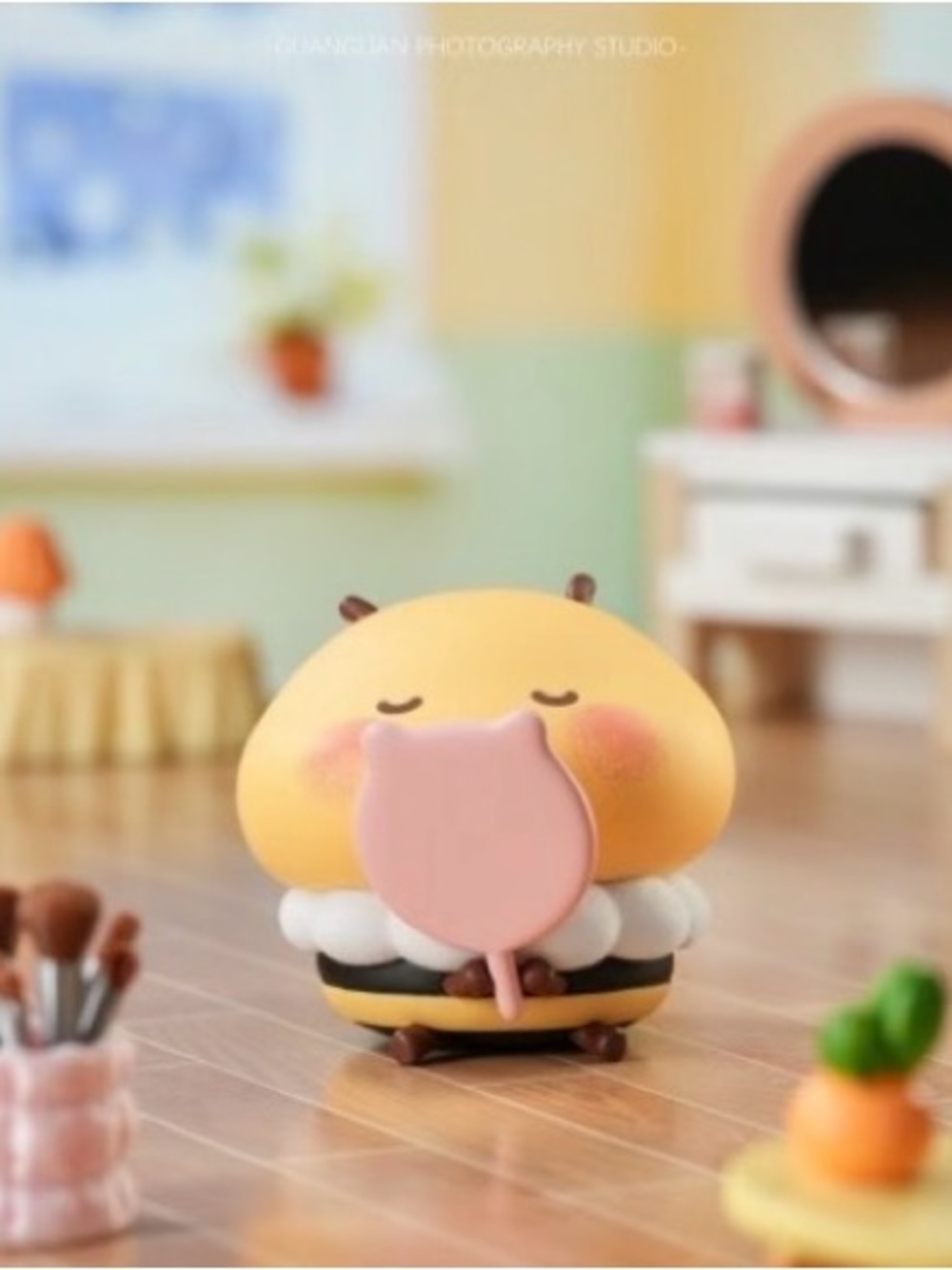 Little Bee Mimi Series Blind Box - “Love myself”